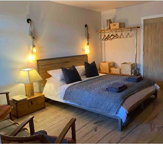 Bed and Breakfast Fig Tree House Лімінгтон Екстер'єр фото